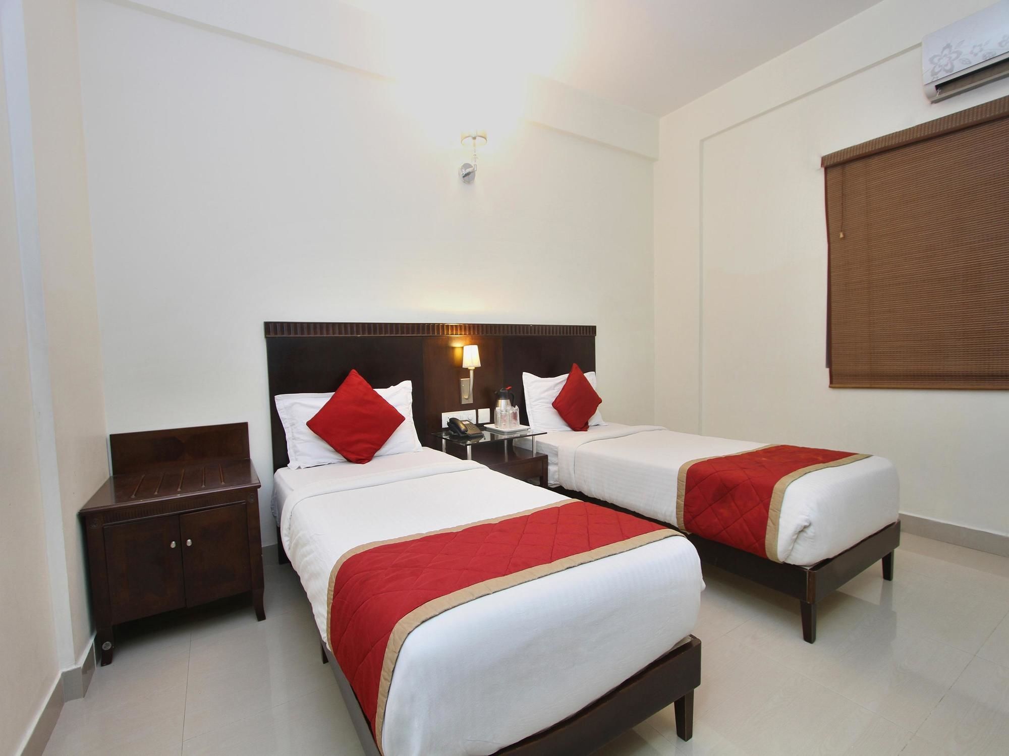 Oyo 435 Hotel Amshi International Bengalúr Exteriér fotografie
