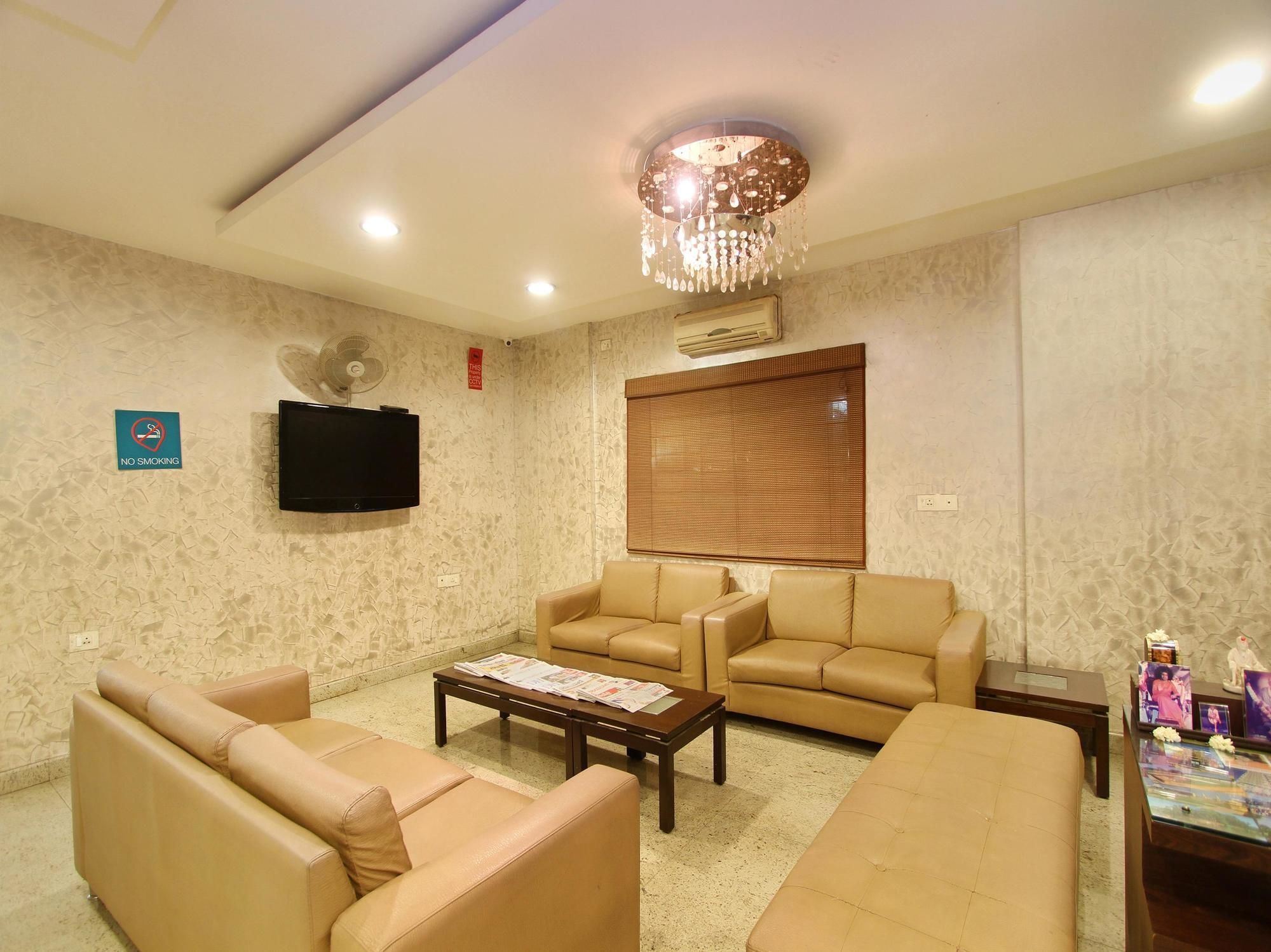 Oyo 435 Hotel Amshi International Bengalúr Exteriér fotografie