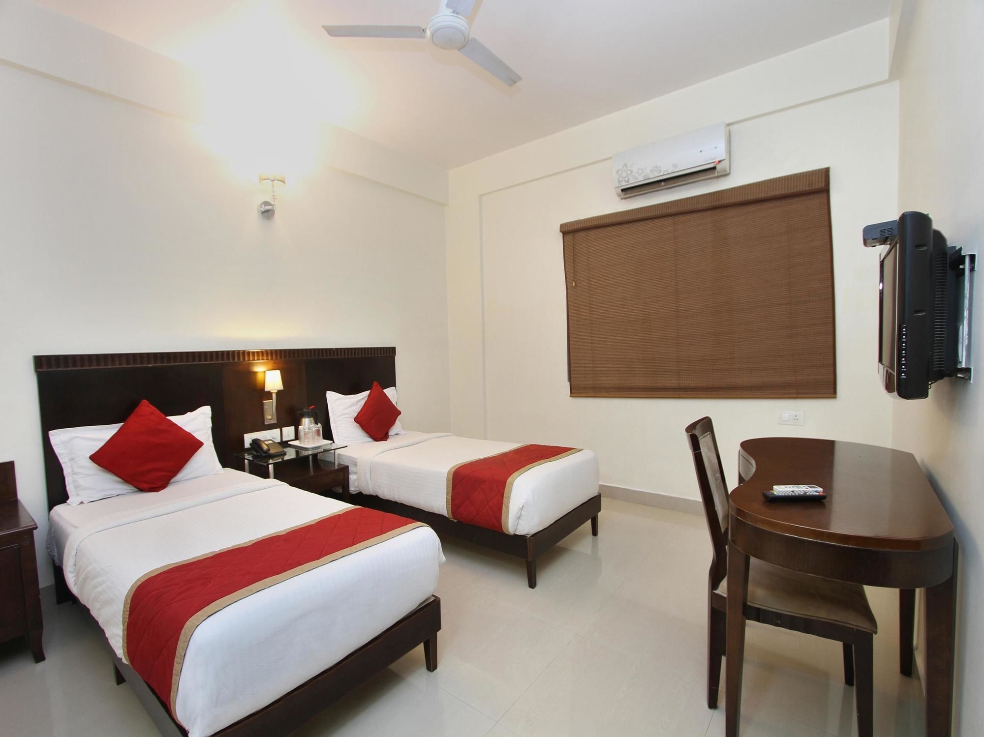 Oyo 435 Hotel Amshi International Bengalúr Exteriér fotografie
